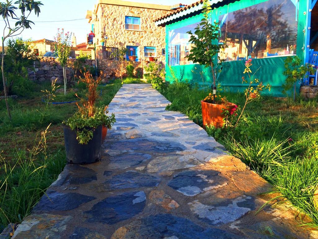 Гостевой дом Alterna Koey Evi Айваджык Экстерьер фото